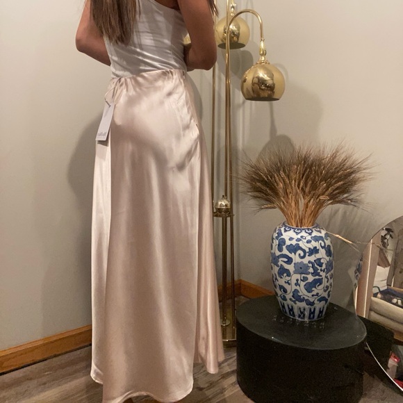 Silk Midi Skirt - Picture 4 of 9